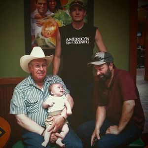 Meet your Posher, Trace